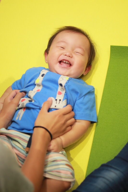 第7回ベビーヨガ★23名の赤ちゃんにご参加いただきました