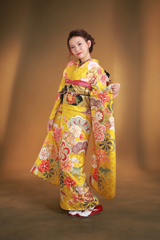 黄色のお着物がよく映えます★
