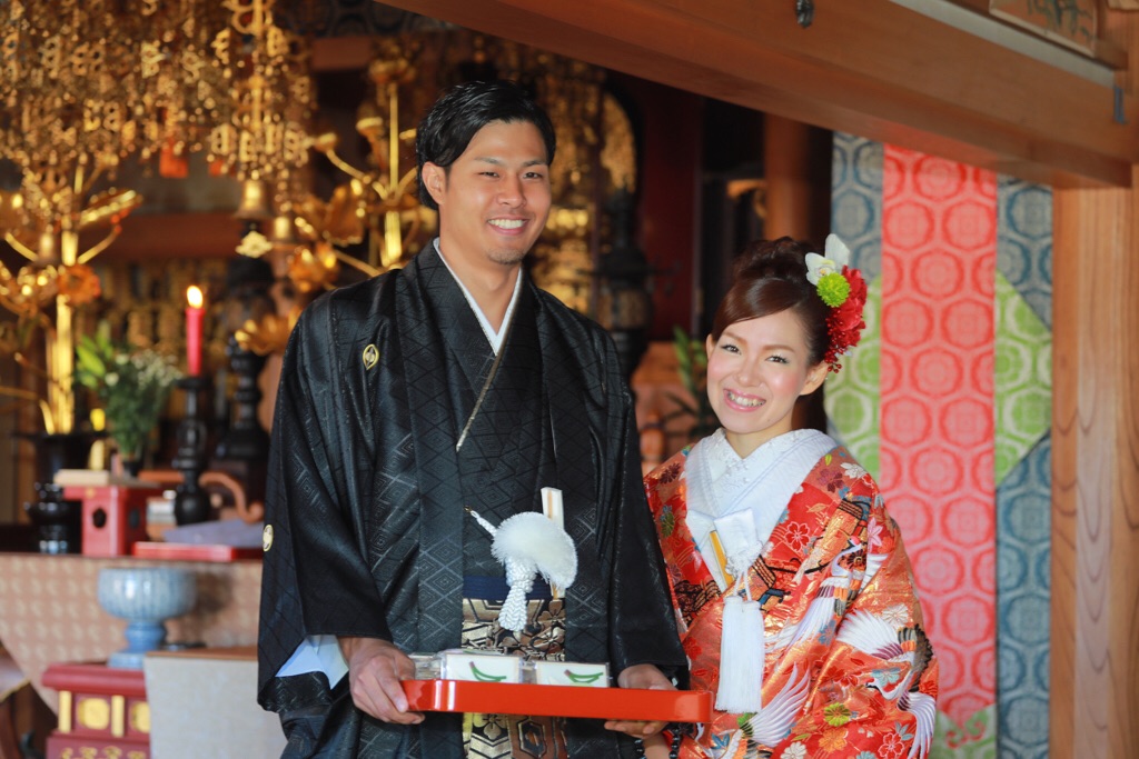 海印寺にて式を挙げられました