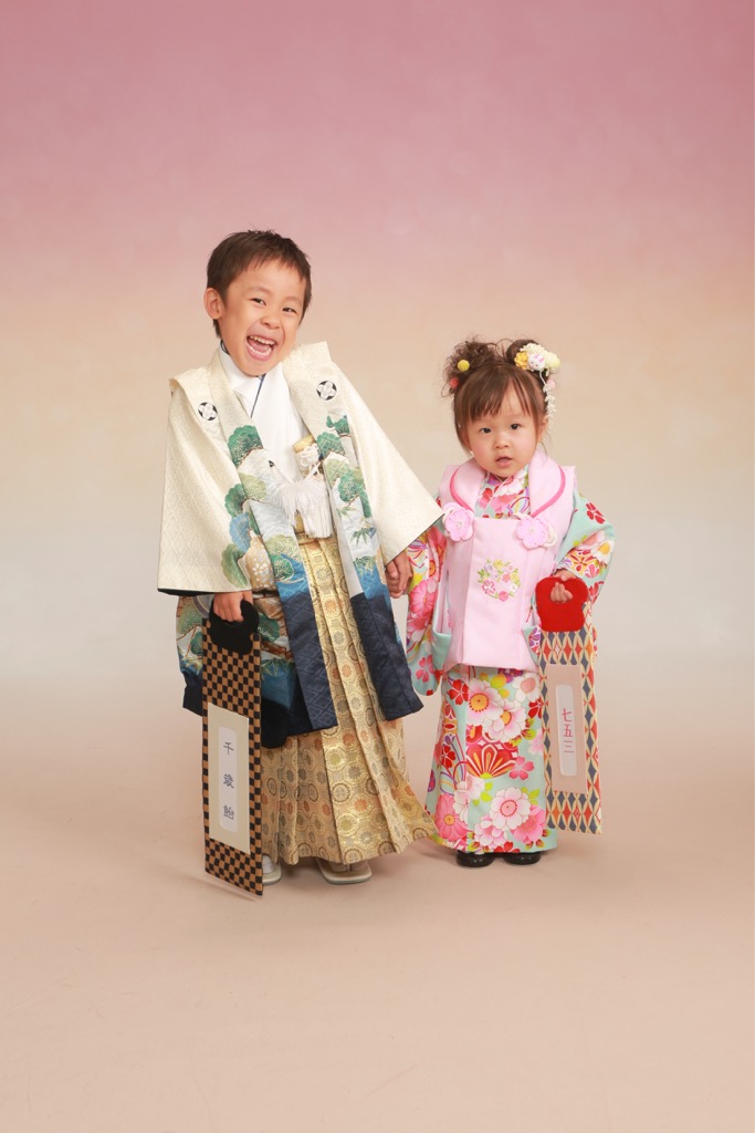 5歳と3歳の仲良し兄弟♡