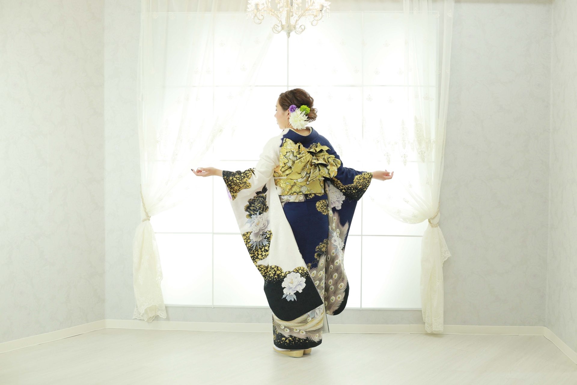 豪華な振袖できめる！成人式前撮り【御嵩町】