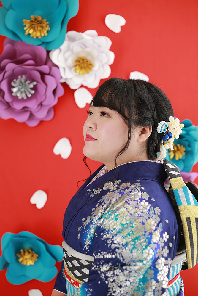 天の川のようなラメの入ったお着物で【可児】