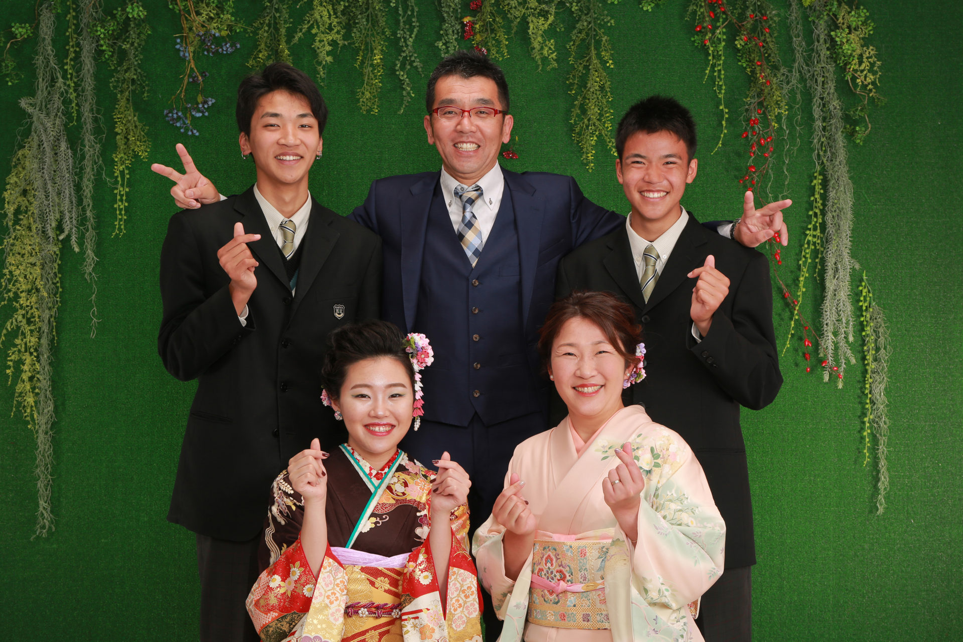 成人記念と楽しい家族写真【坂祝町】