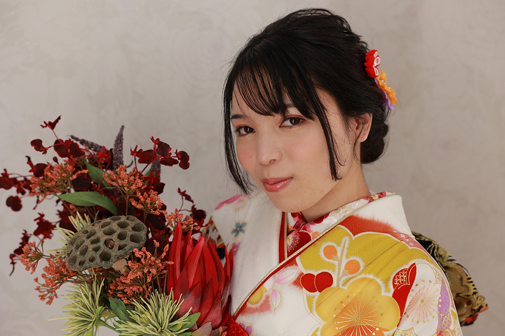 洋も和も好相性な振袖【可児市】